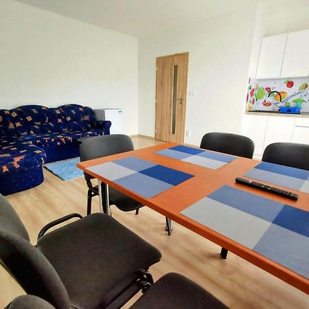 Comenius Apartments - Apartmany Na Rohu Svidnik Bagian luar foto