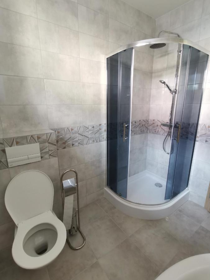 Comenius Apartments - Apartmany Na Rohu Svidnik Bagian luar foto